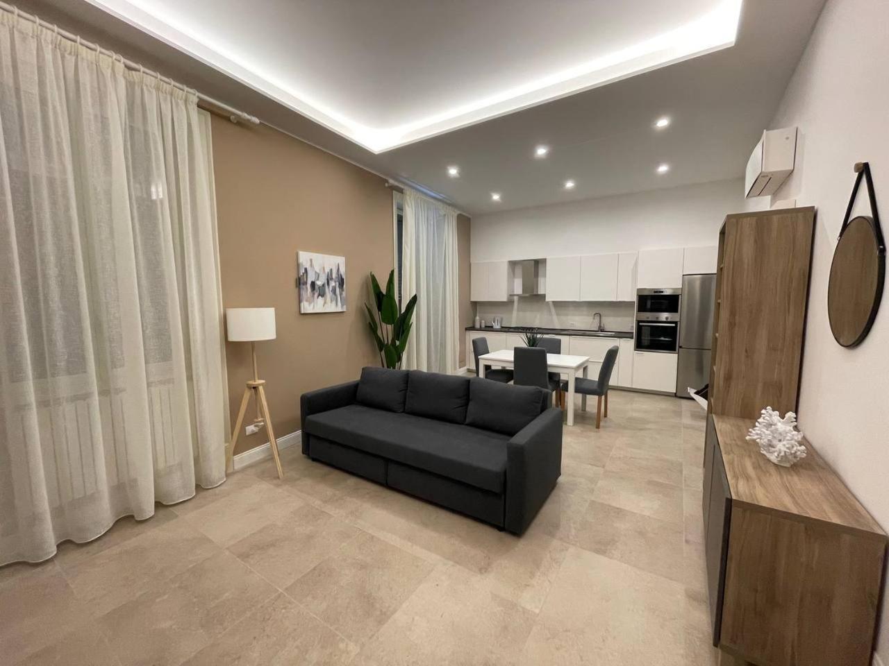 Stazione Apartment Палермо Екстер'єр фото