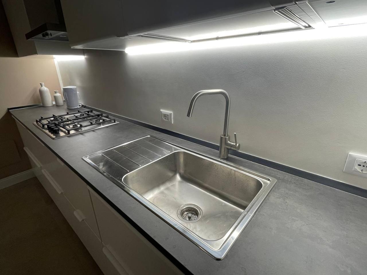 Stazione Apartment Палермо Екстер'єр фото